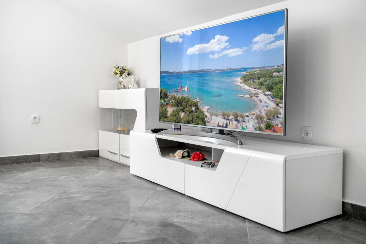 Apartments Lipic Водице Екстериор снимка