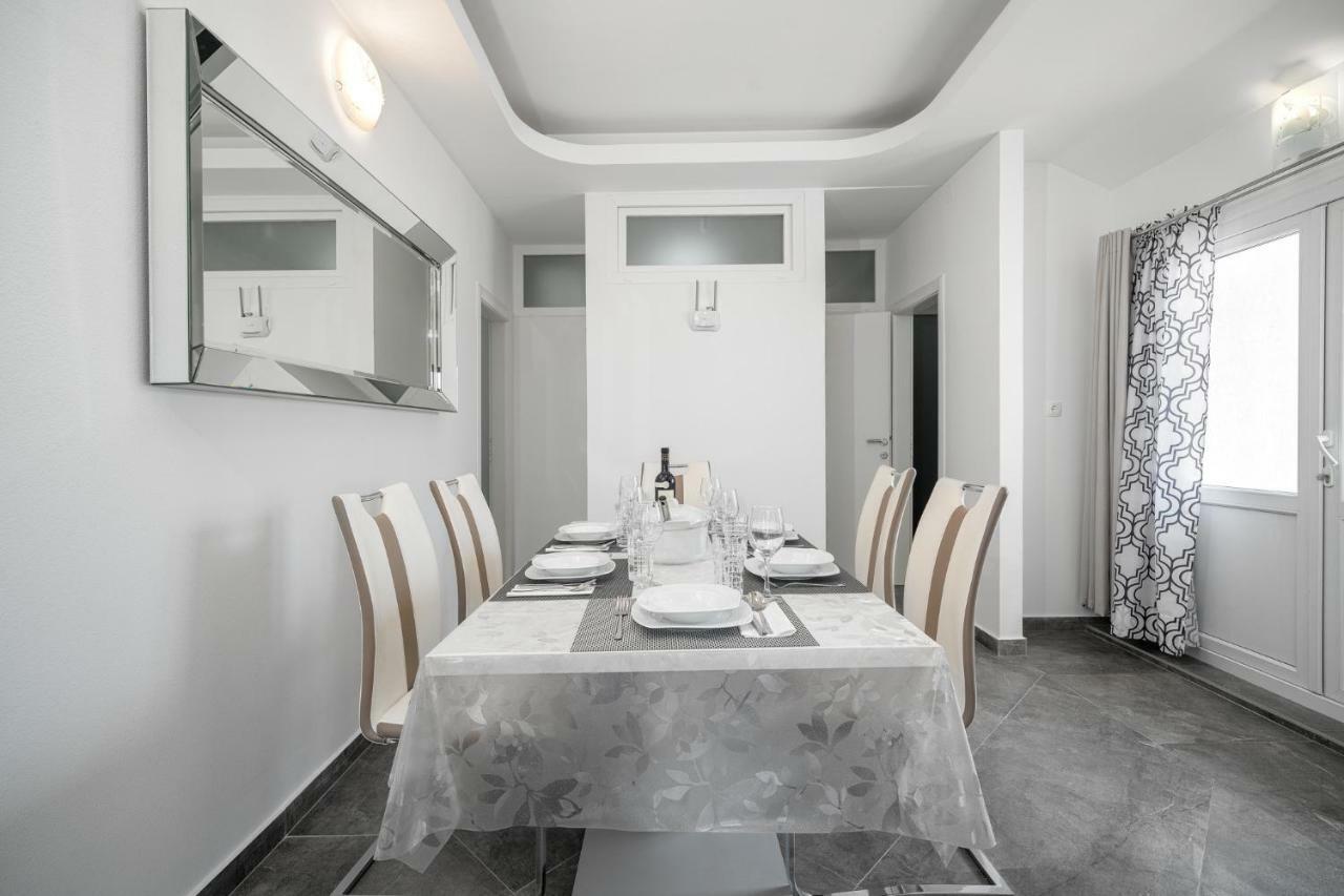 Apartments Lipic Водице Екстериор снимка